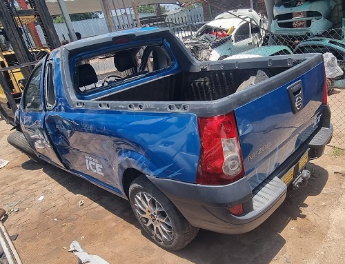 2015 NISSAN NP200 1.6 8V