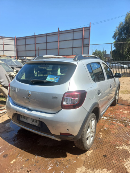 2015 RENAULT SANDERO 2 900T