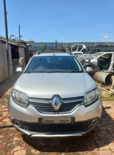 2015 RENAULT SANDERO 2 900T