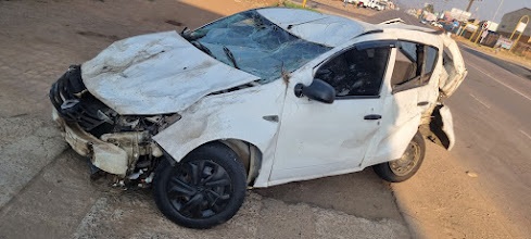 2012 RENAULT SANDERO 1 1.4 8V Thumbnail 3