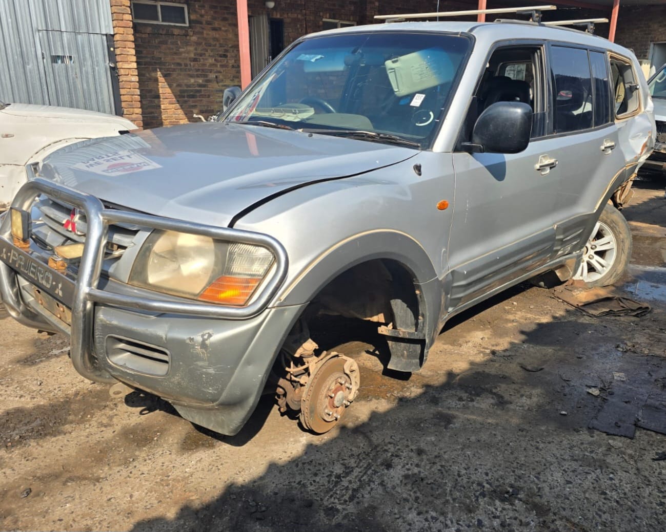 2001 MITSUBISHI PAJERO 3.2 DI-D GLS