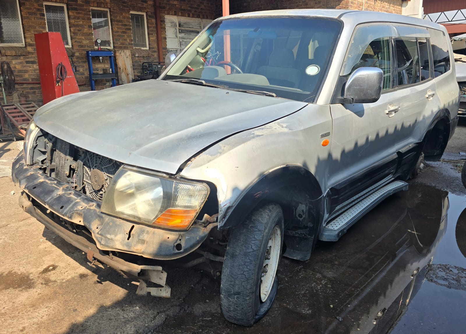 2000 MITSUBISHI PAJERO 3.5 V6 Thumbnail 2