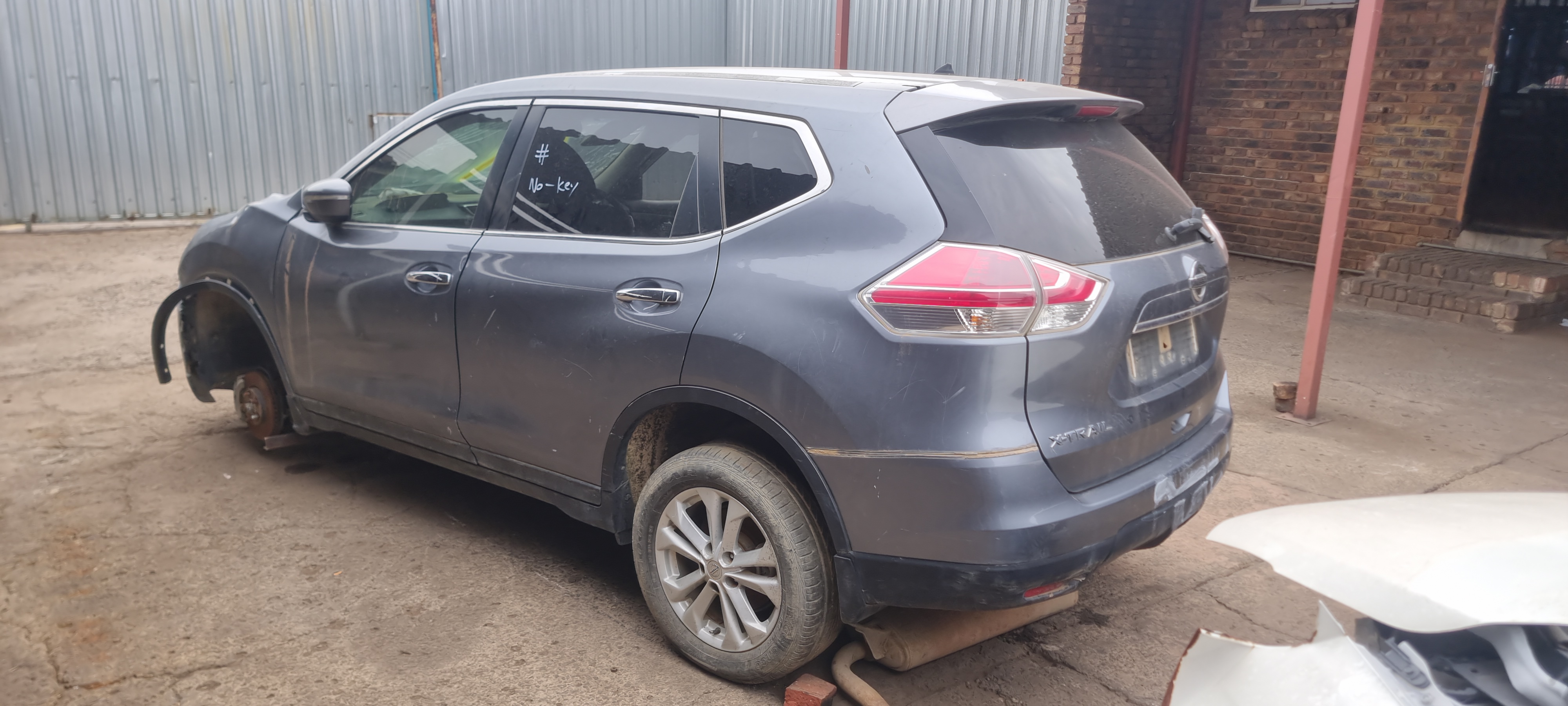 2015 NISSAN X-TRAIL 2.0 T32
