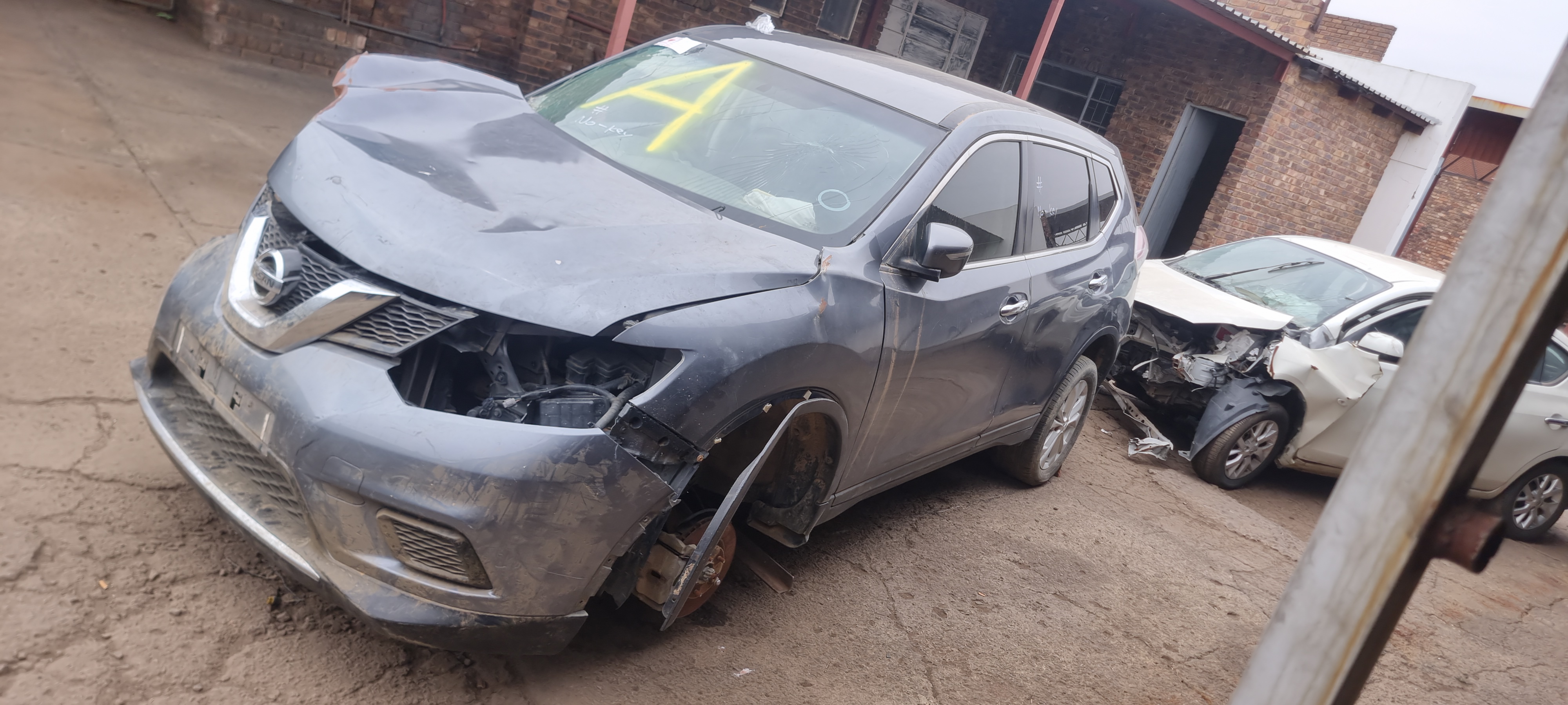 2015 NISSAN X-TRAIL 2.0 T32 Thumbnail 1