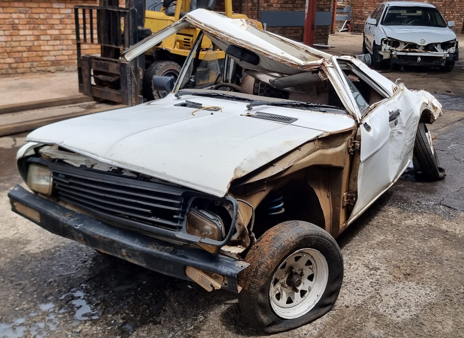 2008 NISSAN 1400 Thumbnail 1