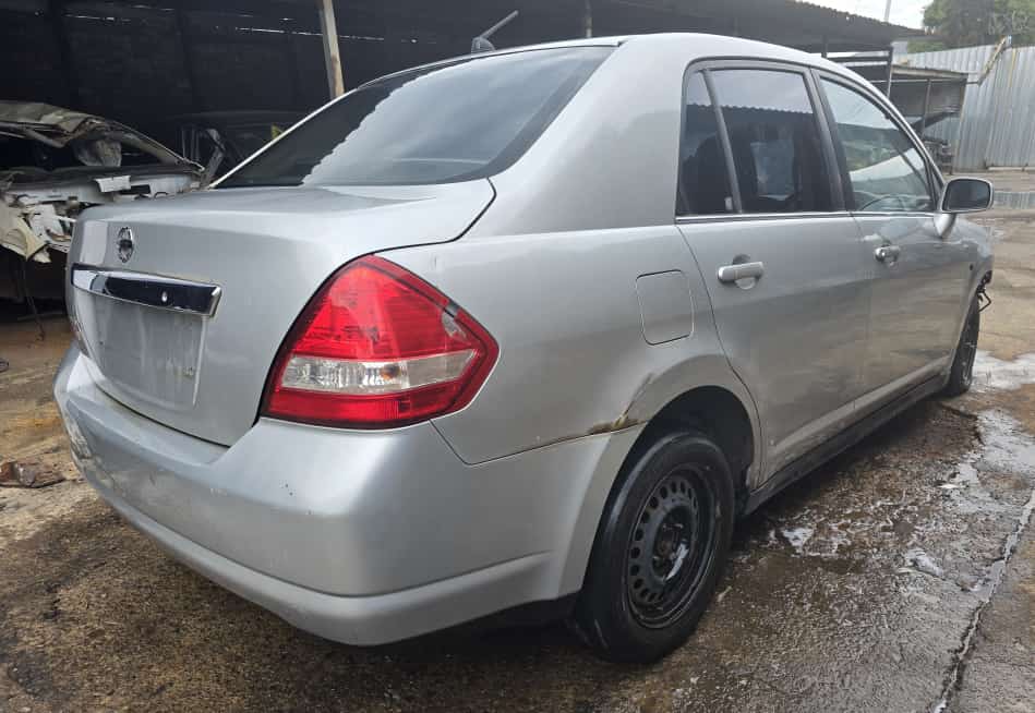 2012 NISSAN TIIDA 1.6 Thumbnail 3