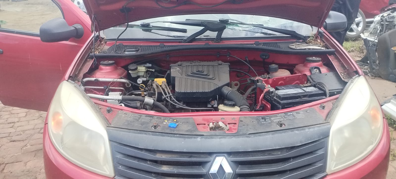  RENAULT Sandero 1 1.4 8v